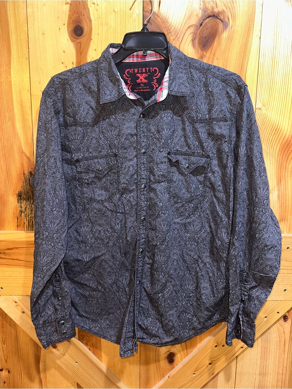 Twenty X Men's Paisley Casual Button-Down Shirt